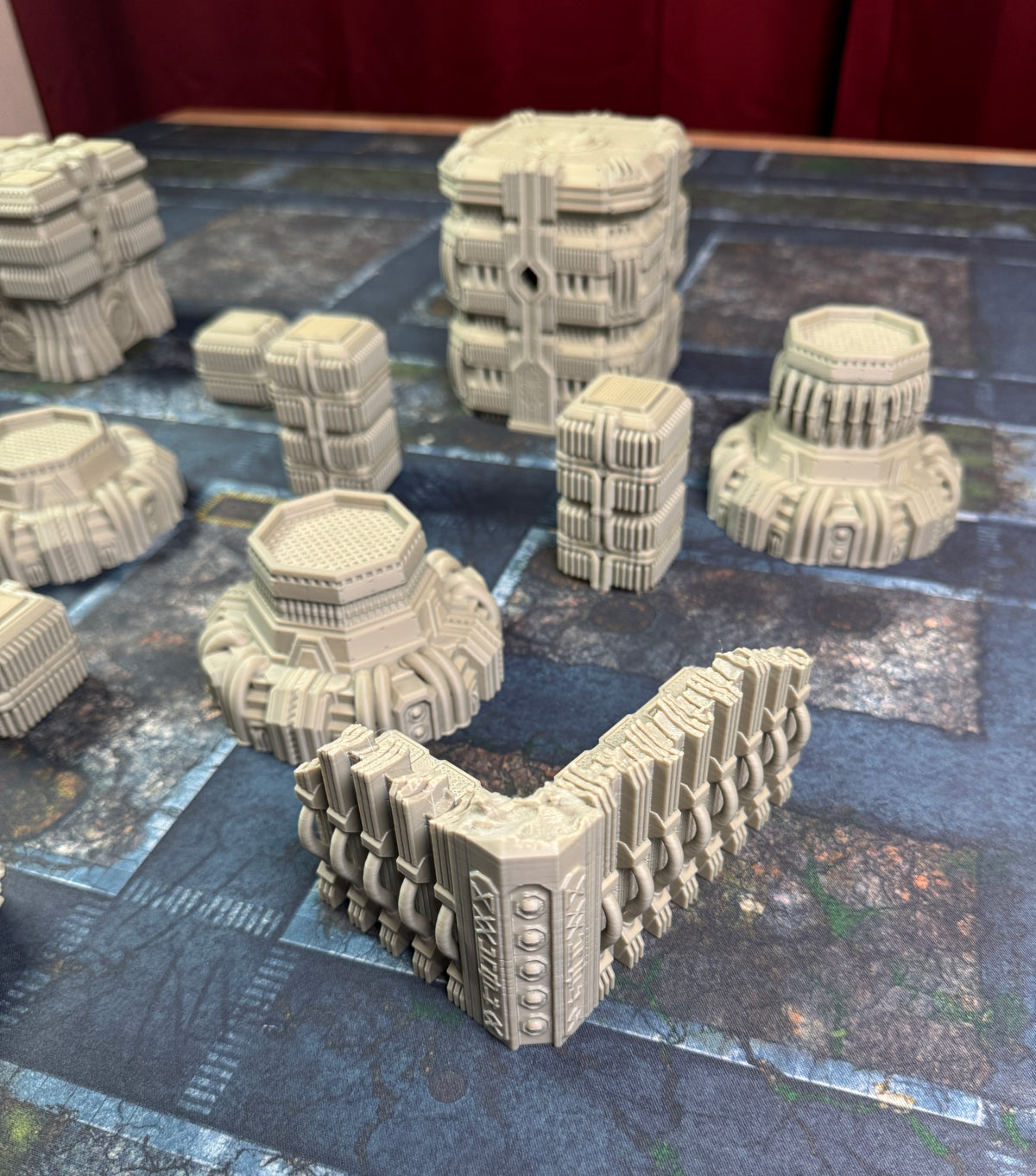Epic Industrial Colony Terrain Set – Sci-Fi Battlefield Scenery
