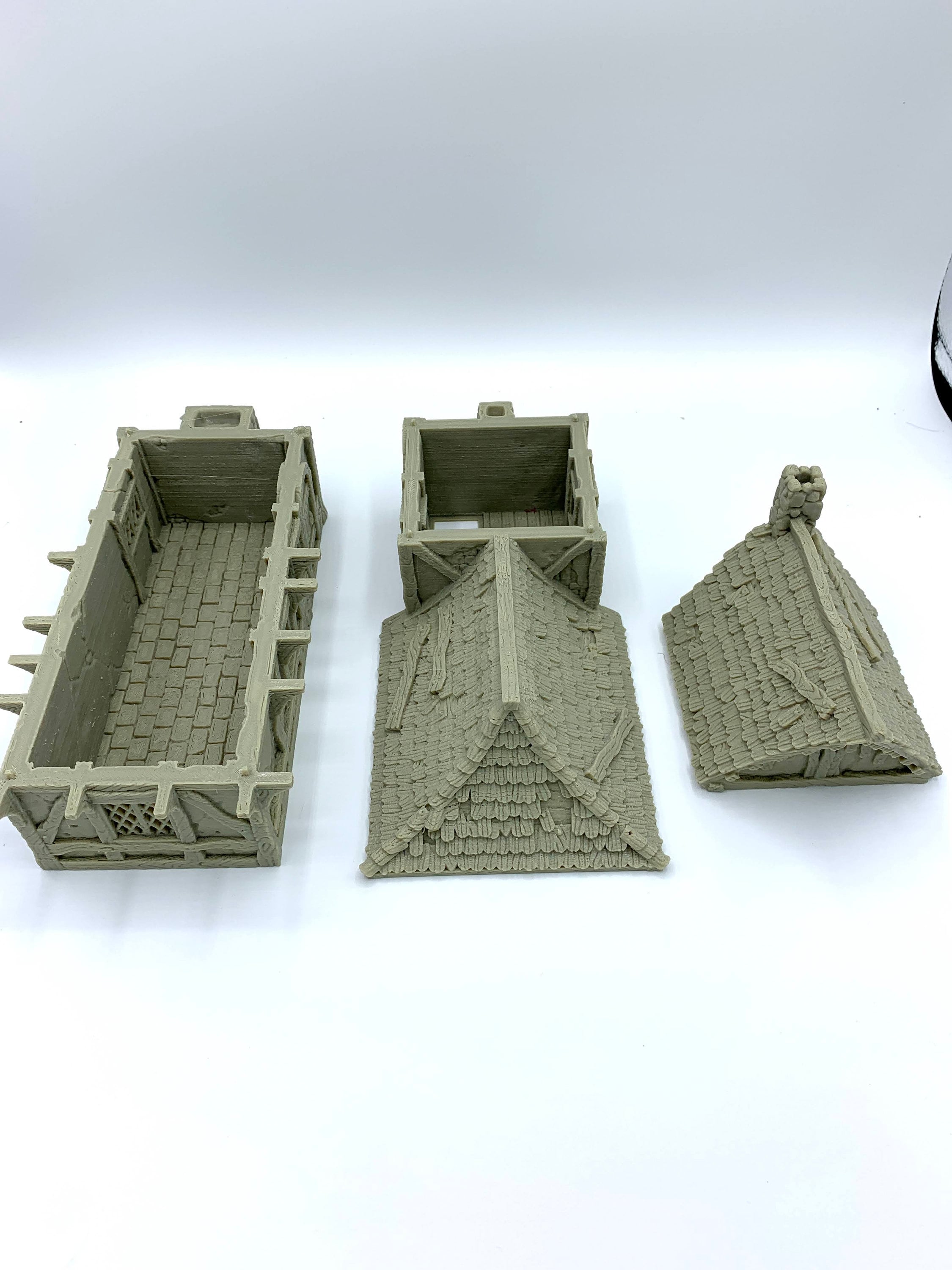 City Of Tarok - Medieval House 2 / 28mm Wargame / RPG 3d Printed Tabletop Terrain