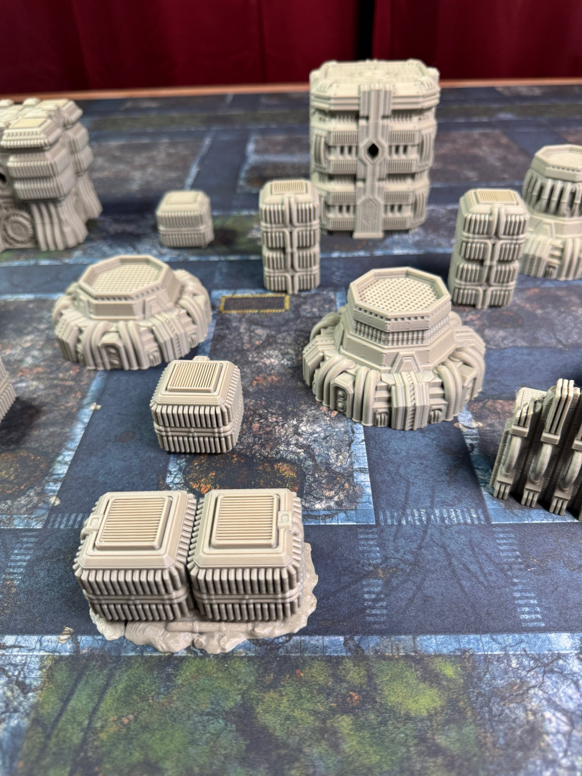 Epic Industrial Colony Terrain Set – Sci-Fi Battlefield Scenery