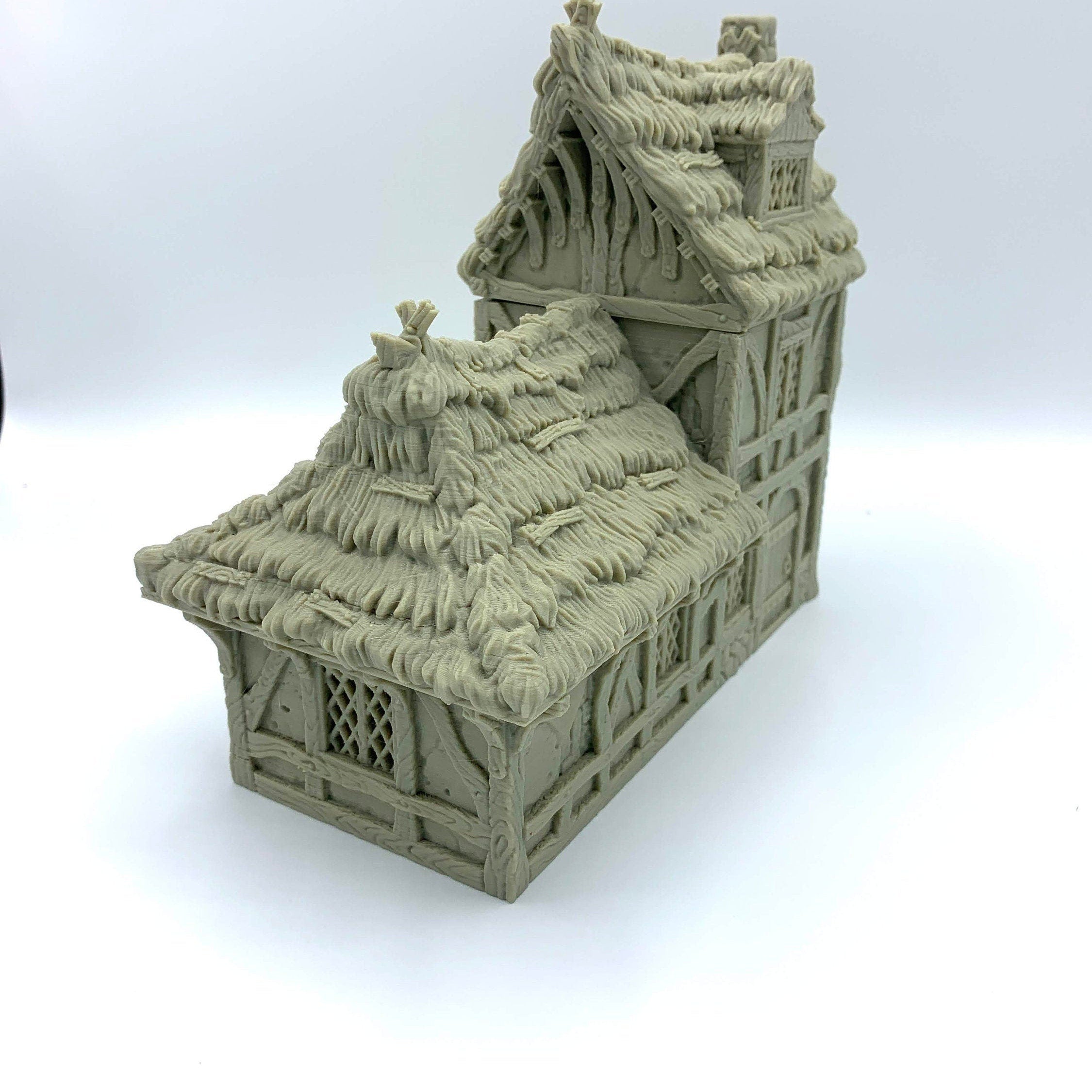 City Of Tarok - Medieval House 3 (Thatched Roof Version) / 28mm Wargame / RPG 3d Printed Tabletop Terrain