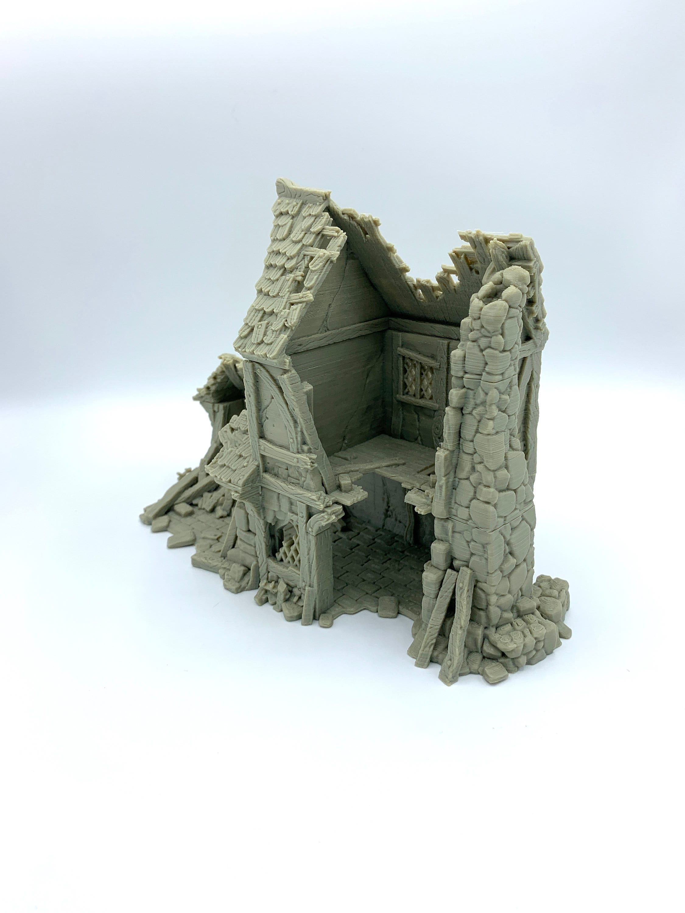 City Of Tarok - Ruined Medieval House 2 / 28mm Wargame / RPG 3d Printed Tabletop Terrain
